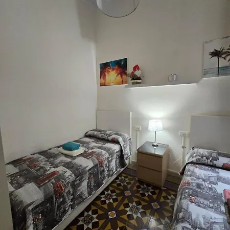 住宿加早餐酒店 Rumila 巴塞罗那